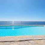 וילה R7- Luxury With Ocean Views בנאלמדנה