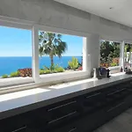 וילה R7- Luxury With Ocean Views *