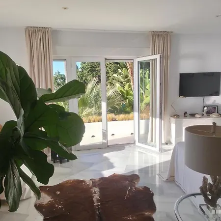 R7- Luxury With Ocean Views Benalmadena