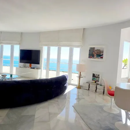 R7- Luxury With Ocean Views * Benalmádena