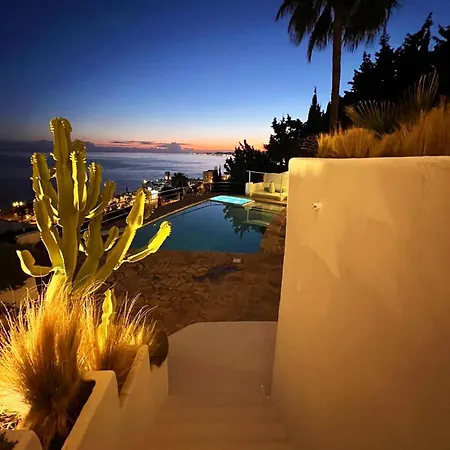 R7- Luxury With Ocean Views Villa Benalmadena